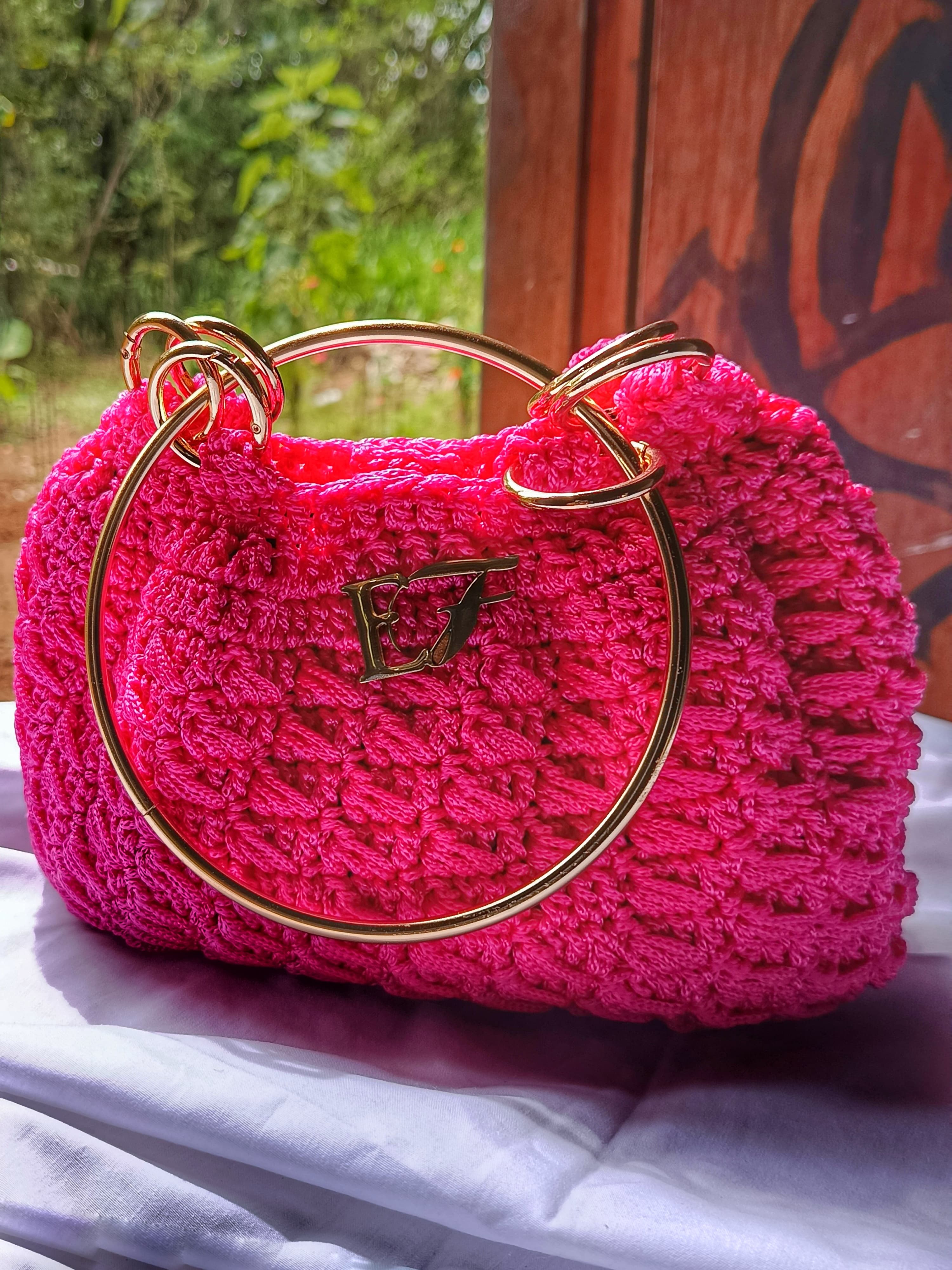 Royal loop bag image 5